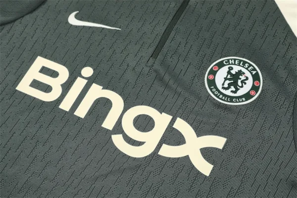 25-26 Chelsea Player Training Suit - Image 7