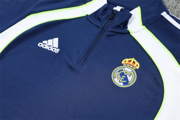 25-26 Real Madrid Training Suit - Image 7