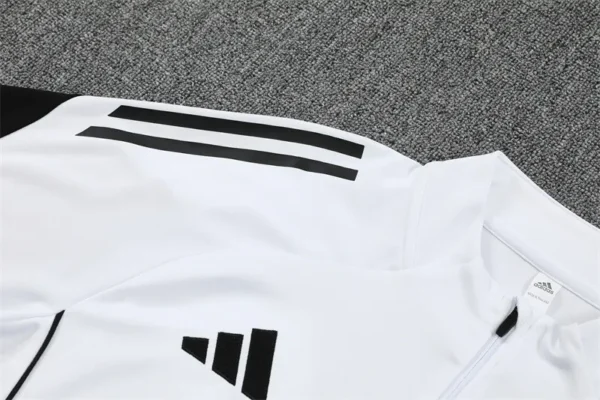 25-26 AX White Training Suit - Image 7
