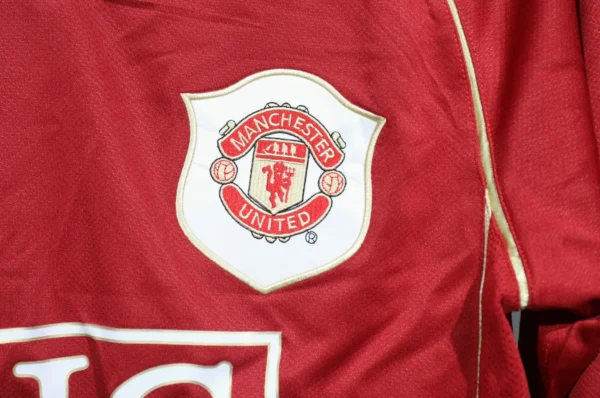 Manchester United Home Kit Retro 08-09 - Image 9