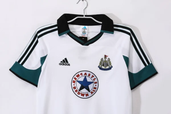 Newcastle United Away Kit Retro 1999-2000 - Image 2