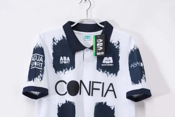 Montrea Home Kit Retro 95-96 - Image 6