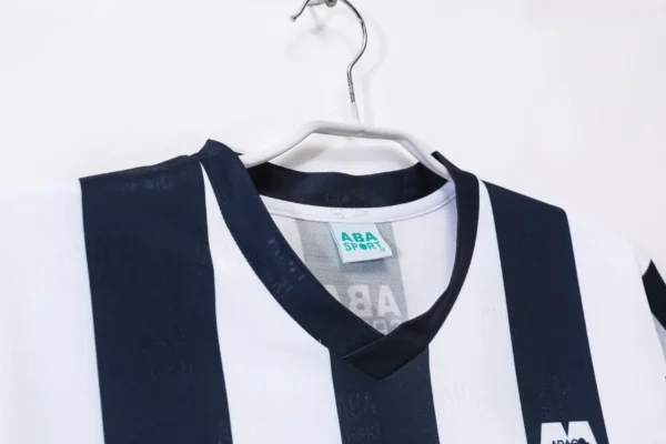 Montrea Home Kit Retro 93-94 - Image 4