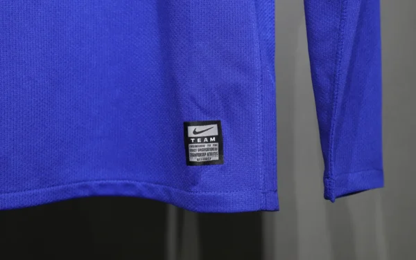 Manchester United Third Kit Retro 08-09 - Image 3