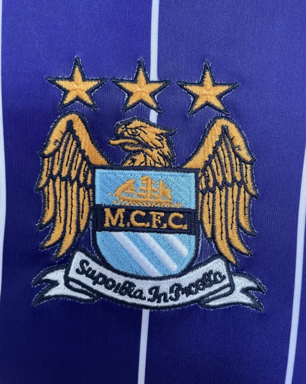 Manchester City Away Kit Retro 07-08 - Image 3