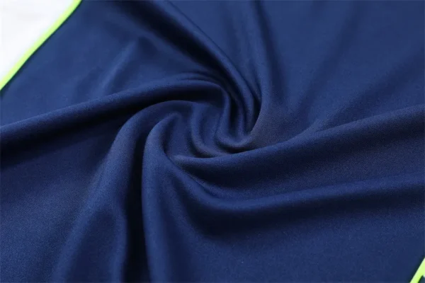 25-26 Real Madrid Training Suit - Image 11