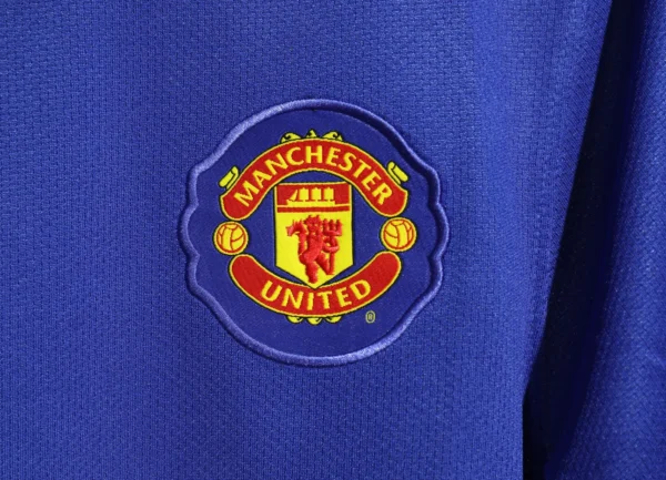 Manchester United Third Long Sleeve Kit Retro 08-09 - Image 3