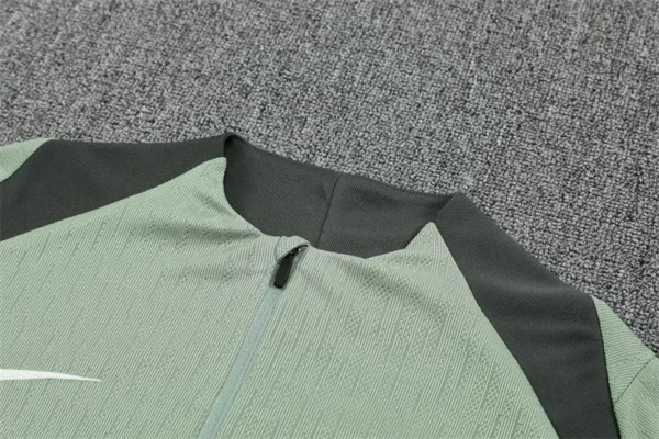 25-26 Chelsea Training Suit - Image 5