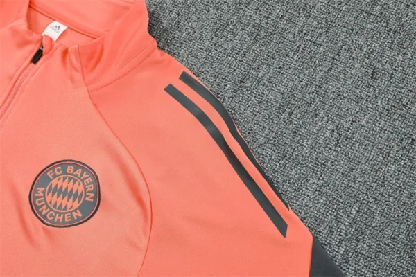 25-26 Bayern Munich Training Suit - Image 8