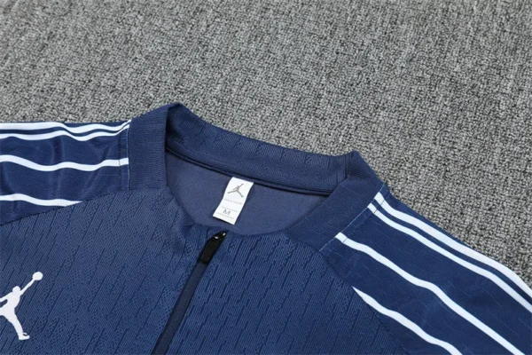 25-26 PSG Training Suit - Image 4