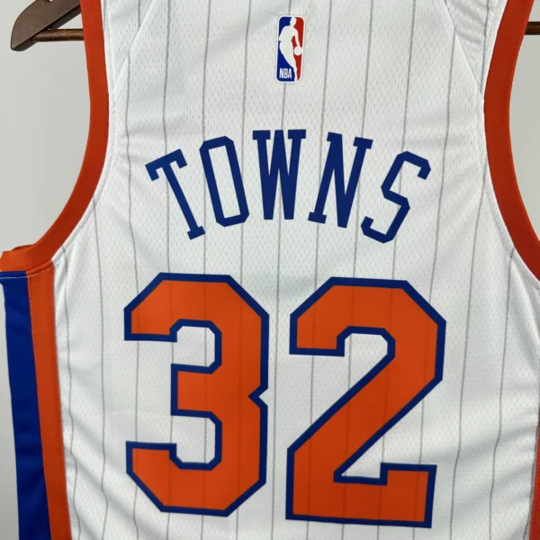 TOWNS#32 New York Knicks 2025 NBA Kit - Image 5
