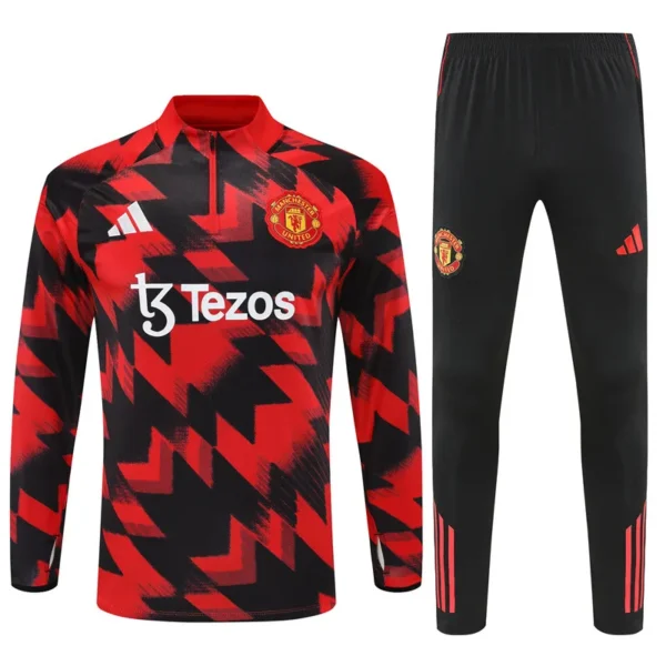 25-26 Manchester United Training Suit - Image 2