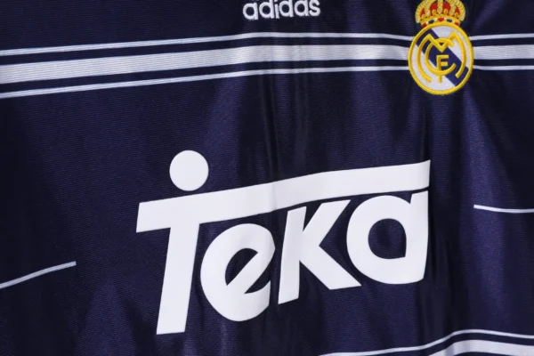 Real Madrid Away Kit Retro 98-99 - Image 5