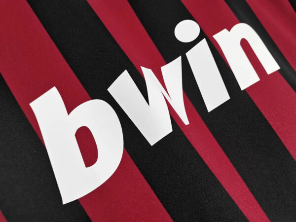 AC Milan Home Kit Retro 09-10 - Image 9