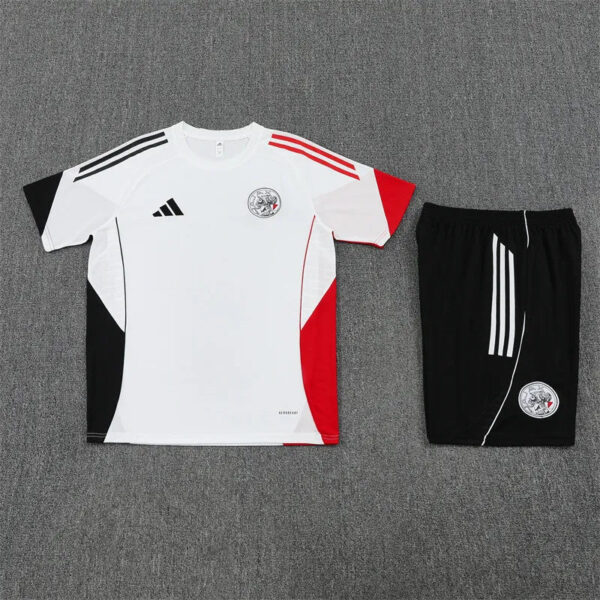 25-26 AX White Short Sleeve Training Suit - Image 4