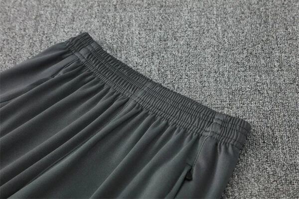 25-26 Bayern Munich Training Suit - Image 15