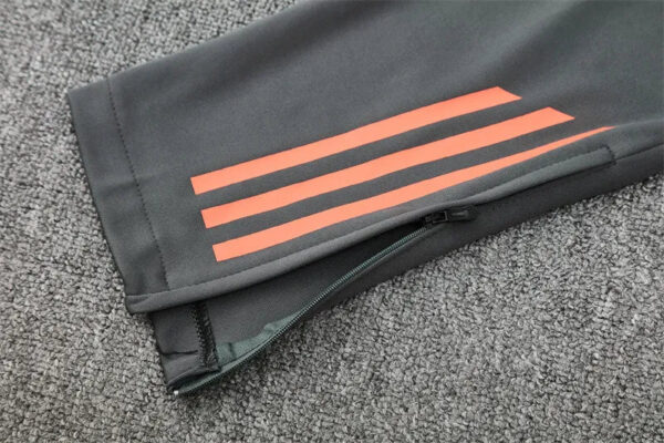 25-26 Bayern Munich Training Suit - Image 20