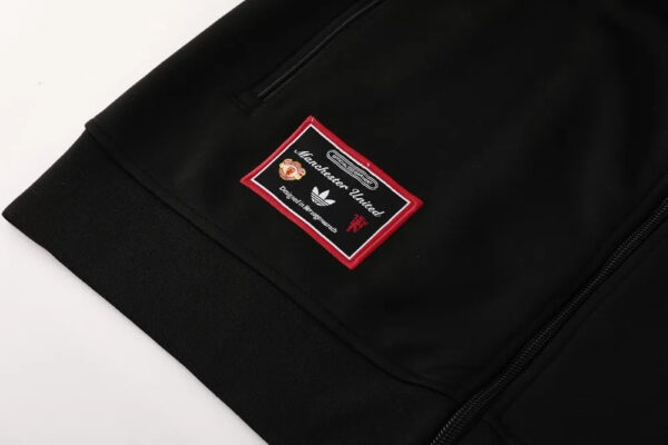 25-26 Manchester United Jacket Tracksuit - Image 8