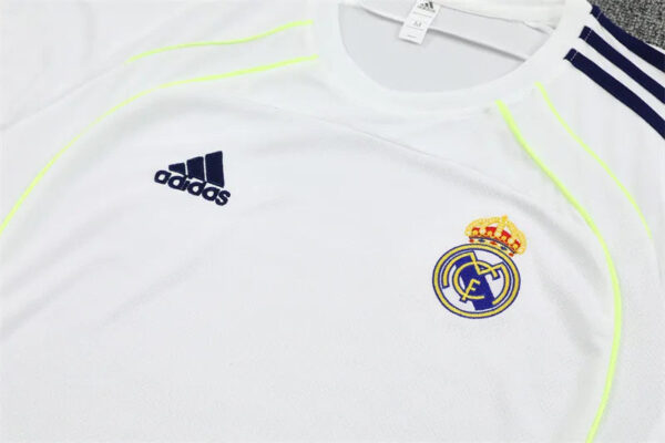 25-26 Real Madrid Short Sleeve Training Suit - Image 6