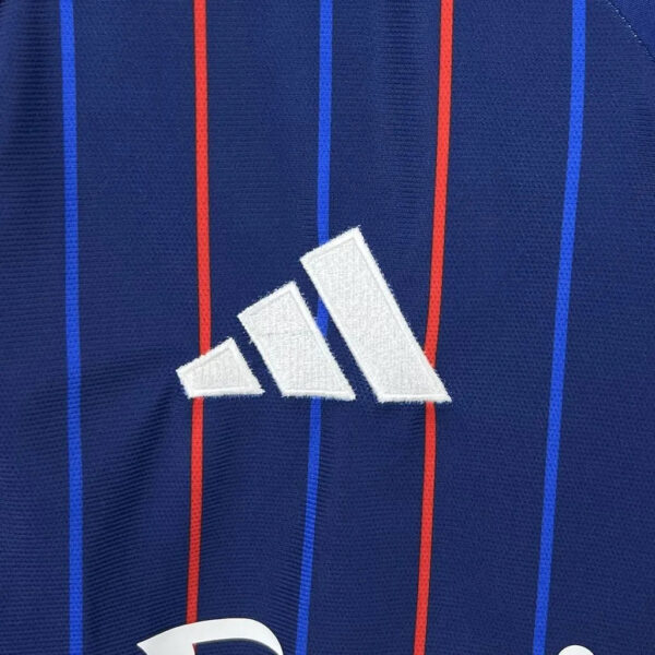 25-26 Lyon Away Fans Kit - Image 3