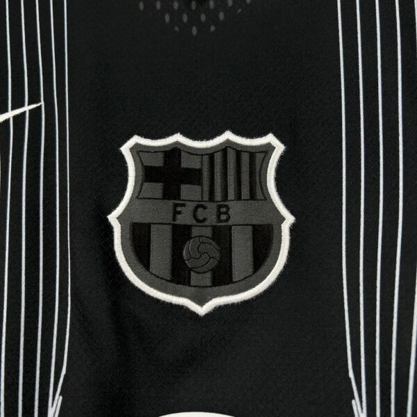 2025 Barcelona Special Kit - Image 3