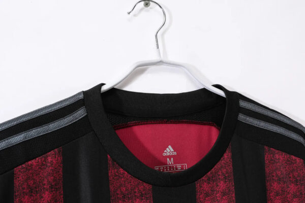 AC Milan Home Kit Retro 15-16 - Image 4