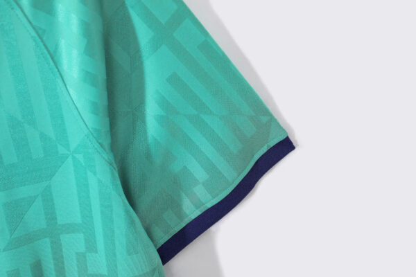 Barcelona Away Kit Retro 19-20 - Image 5