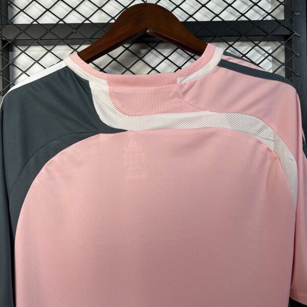 Benfica Away Kit Retro 07-08 - Image 5