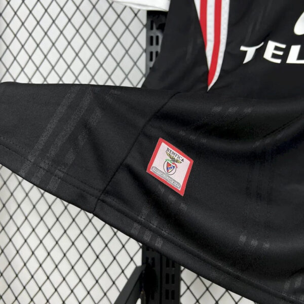 Benfica Away Kit Retro 97-98 - Image 5