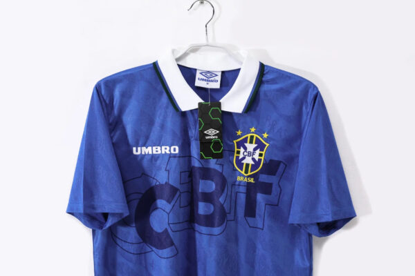 Brazil Away Kit Retro 1991-1993 - Image 6
