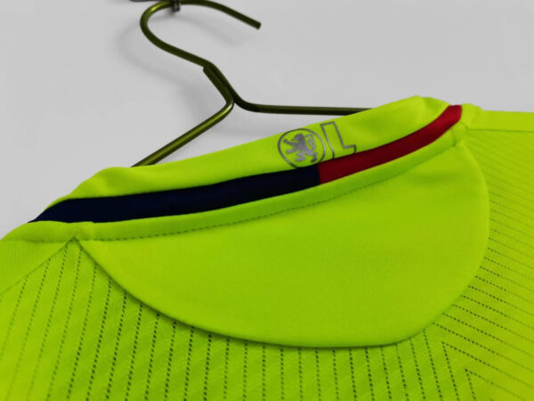Lyon Away Kit Retro 08-09 - Image 10