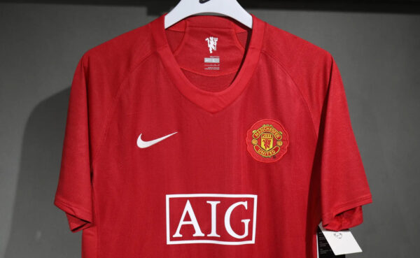 Manchester United Home Kit Retro 07-08 - Image 2
