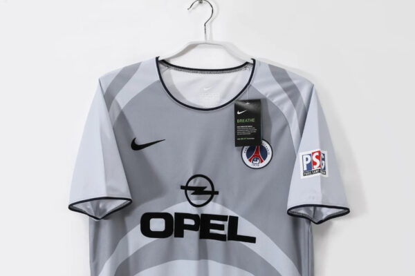 PSG Away Kit Retro 01-02 - Image 3