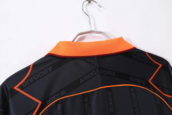 Roma Away Kit Retro 99-00 - Image 10