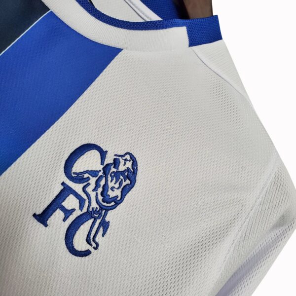 Chelsea Away Long Sleeve Kit Retro 03-04 - Image 3