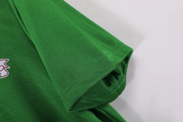 Liverpool Away Green Kit Retro 92-93 - Image 7