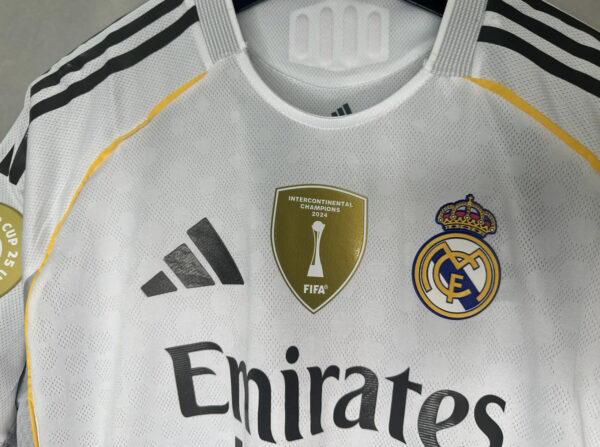 25-26 Real Madrid - Modric #10 Home Special Kit - Image 3