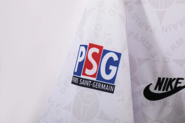 PSG Away Kit Retro 95-96 - Image 8