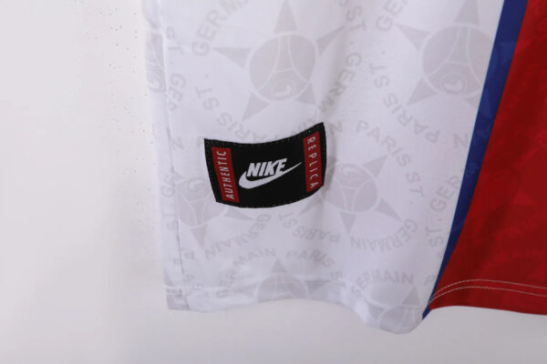 PSG Away Kit Retro 95-96 - Image 9